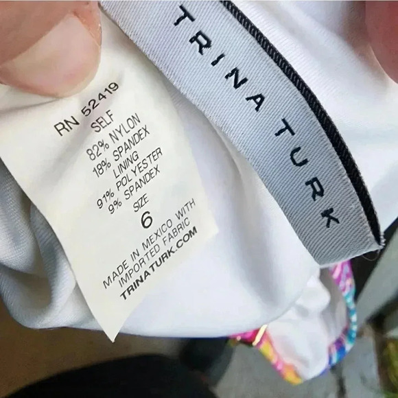 Trina Turk Tropical Bikini Top Swimwear Swimsuit Halter Neck Tie Back 6 or S M - Picture 6 of 6